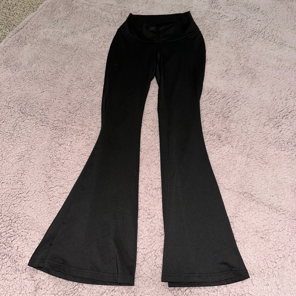 Black fitted/boot cut leggings